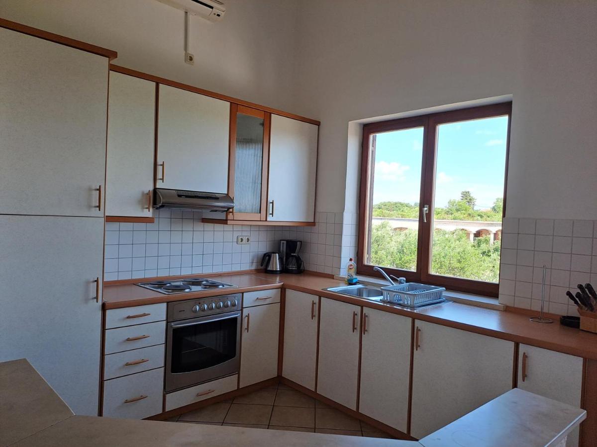 Apartments Pavlovic Ninski Stanovi Luaran gambar